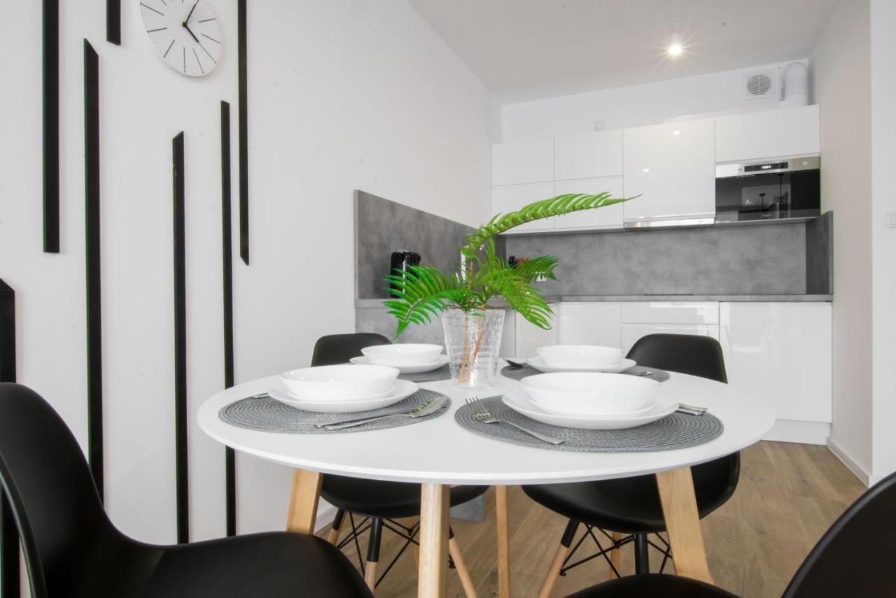 Apartament Perlowa Przystan Kolobrzeg Sienkiewicza Exterior foto